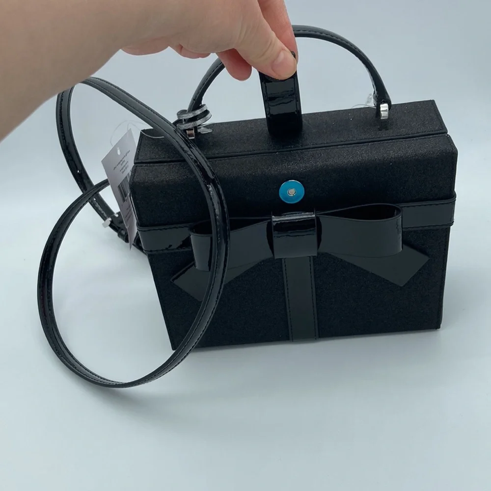 NWT KATE SPADE BLACK WRAPPING PARTY GIFT BOX CROSSBODY